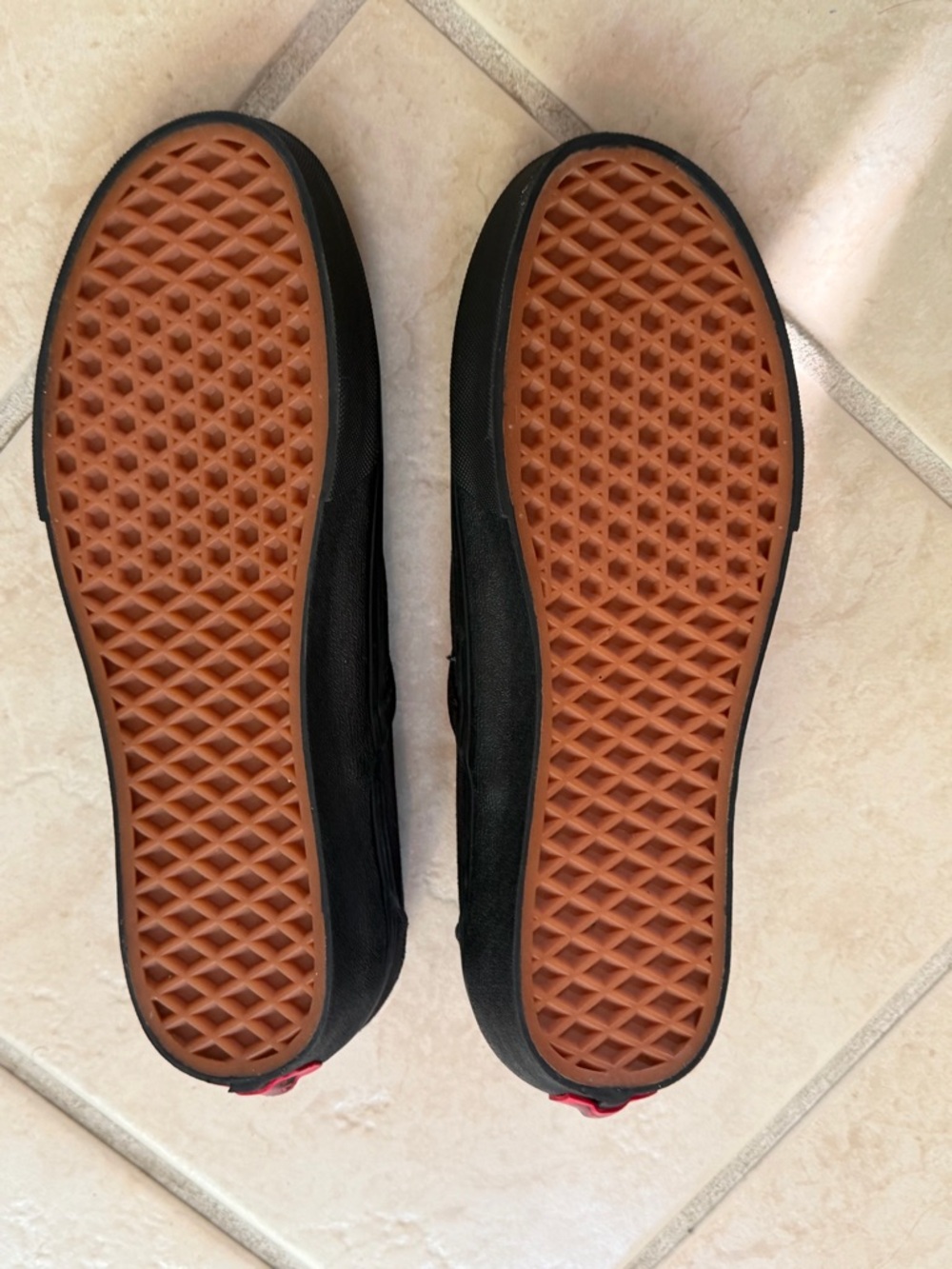 Vans Slip-On Black Sneakers Size 9 Women / 7.5 Men Classic - Picture 4 of 10